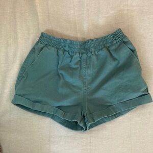 Forever 21 Green Cargo Short‎ size S